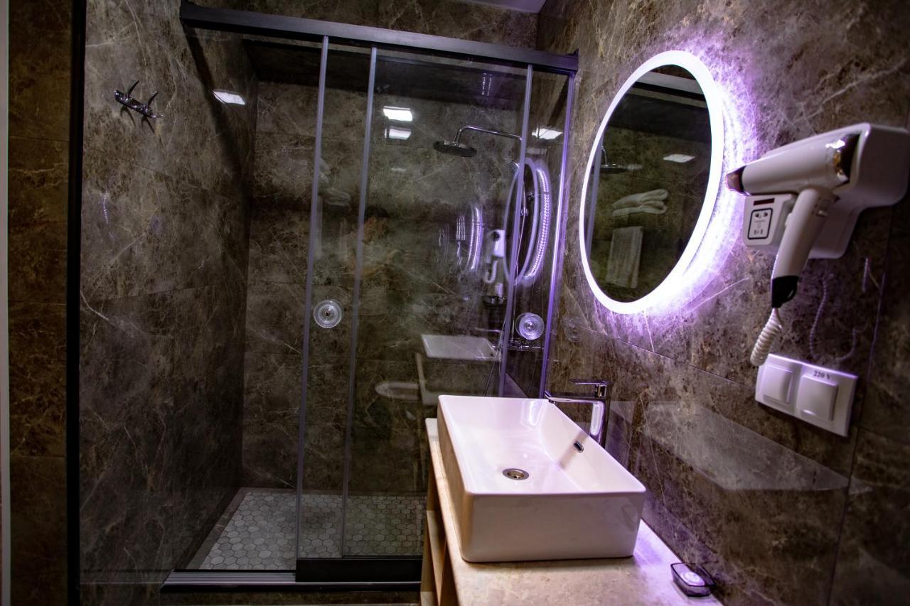 Sharaf Hotel Ташкент Екстериор снимка